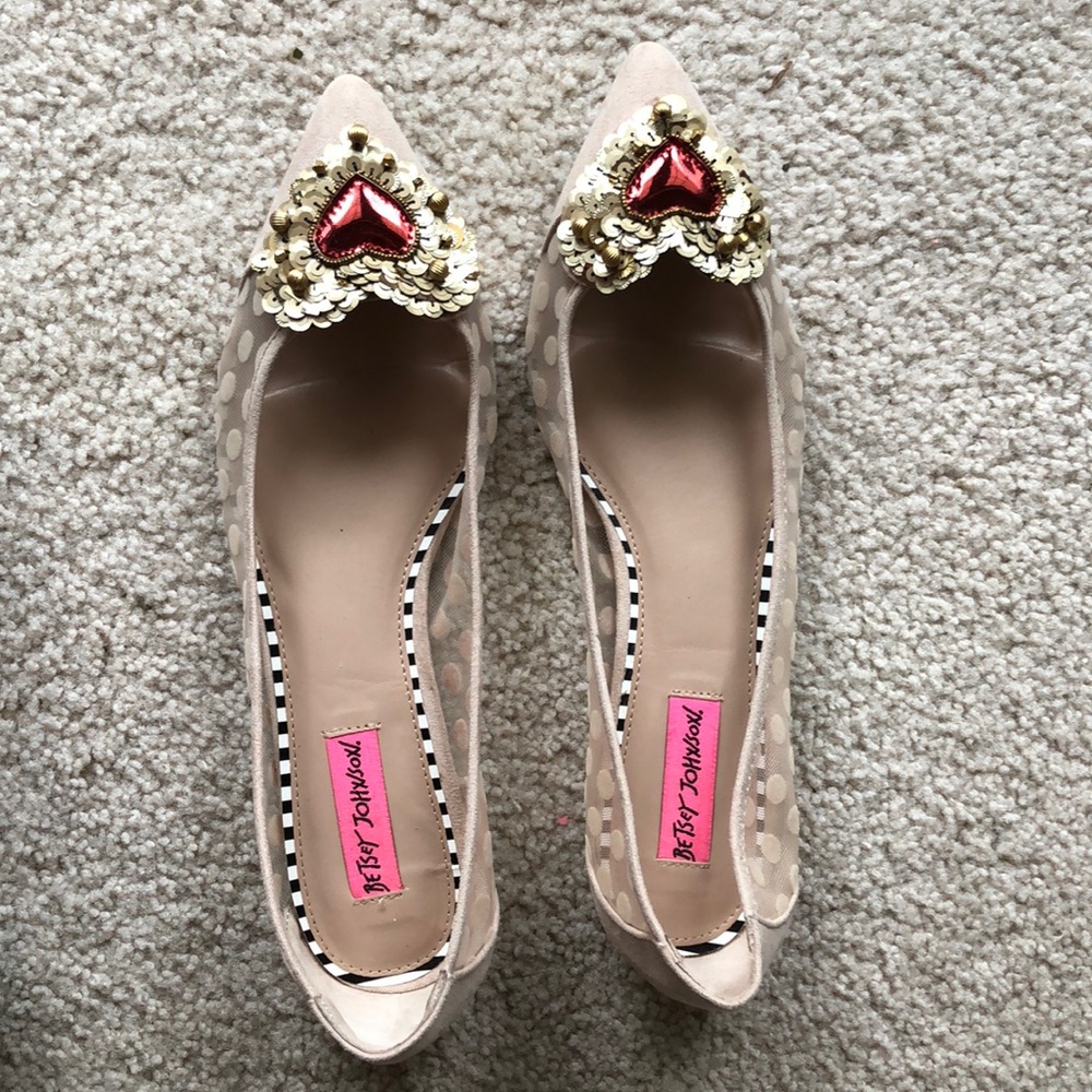Cute Betsey Johnson flats